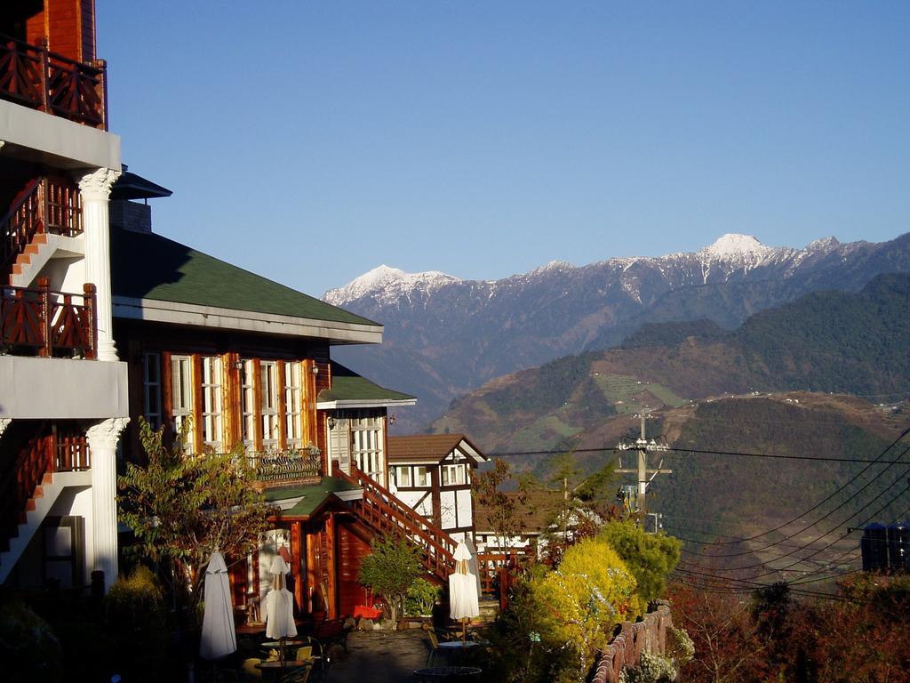 Liching Garden Villa Ренай Экстерьер фото